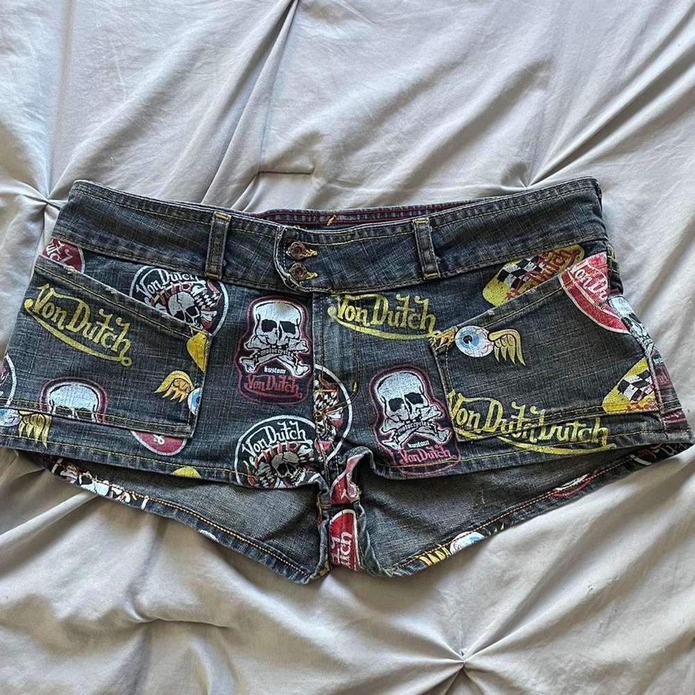 INSANE VON DUTCH SHORTS